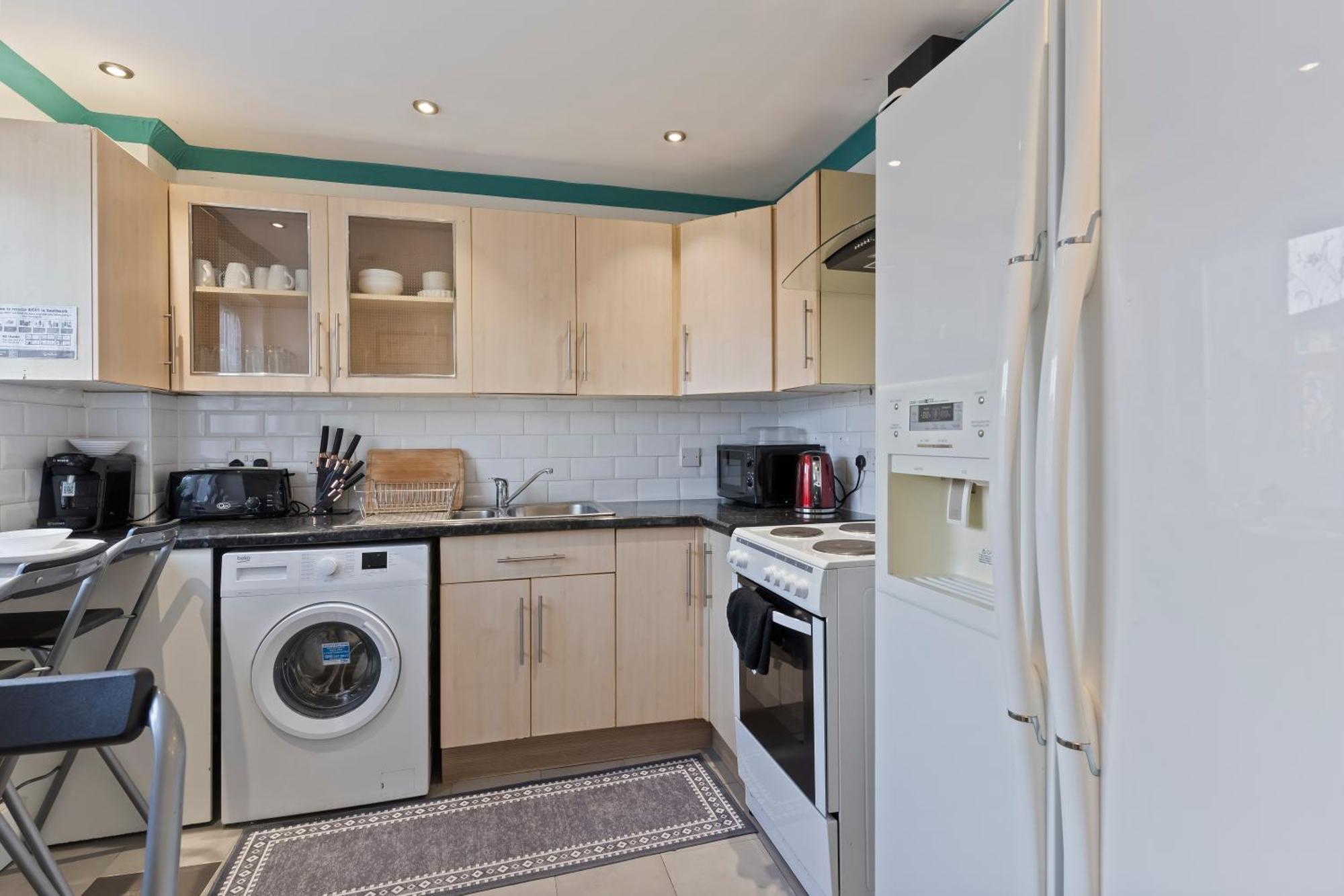 Lovely 4Br House In The City With Parking Londres Exterior foto